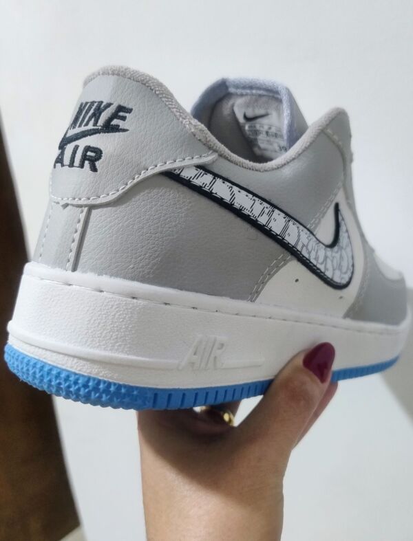 Tênis Nike Air Force Dior - Image 2