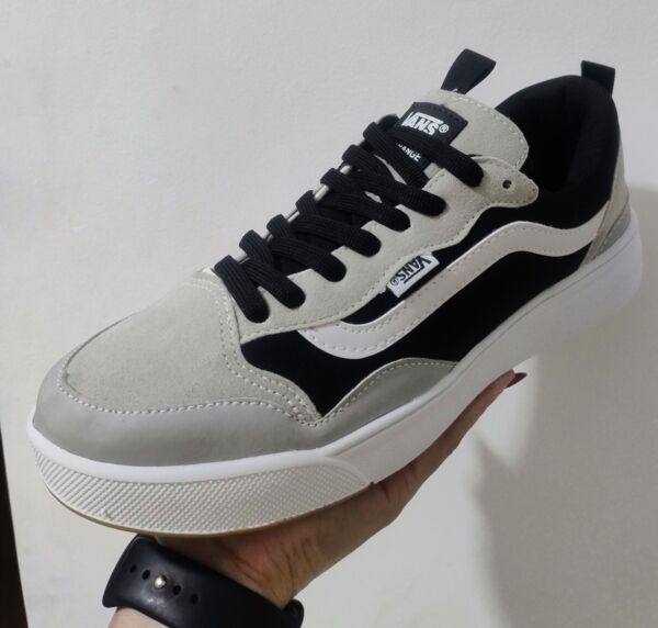 Tênis Vans Ultrarange
