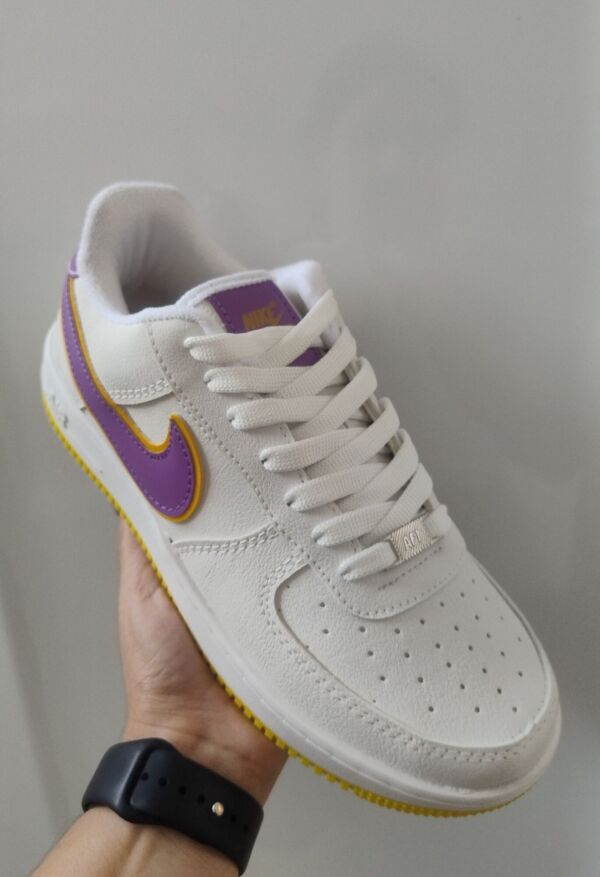 Tênis Nike Air force - Imagem 2