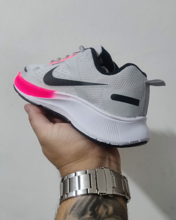 Tênis Nike Zoom X - Image 3