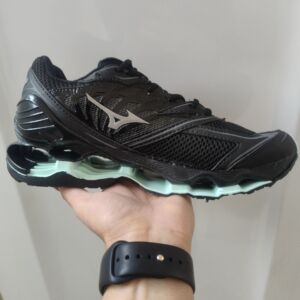 Tênis 1ª linha nacional - Mizuno pro 8